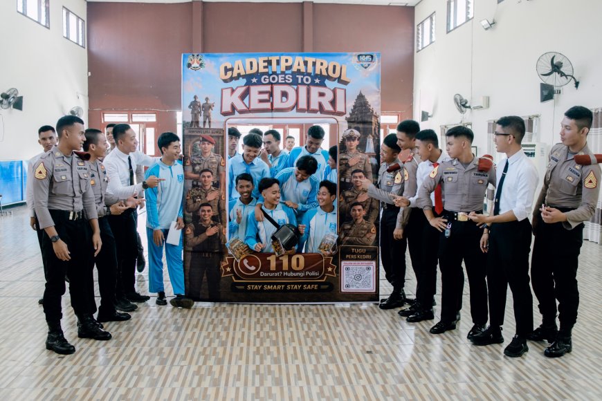Taruna Akpol Edukasi Pelajar tentang Call Center 110 dan Bahaya Bullying