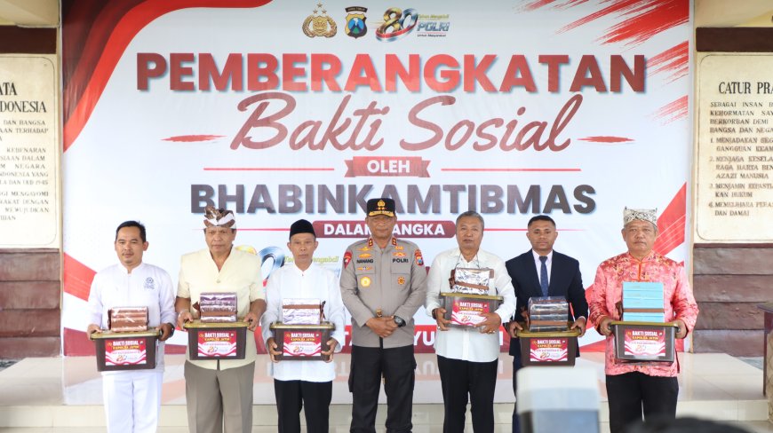 Ribuan Kitab Suci Dibagikan Kapolda Jatim Menjelang Hari Bhayangkara ke-80